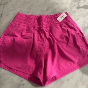 Gap shorts